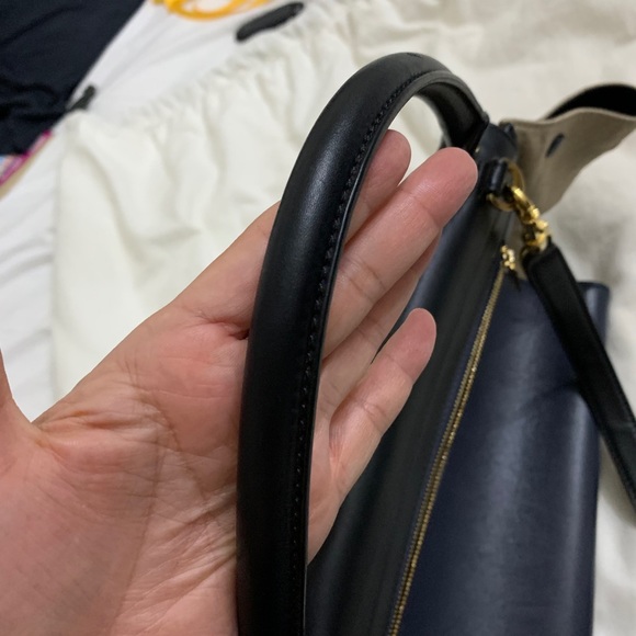Authentic Celine Trapeze - Picture 9 of 16